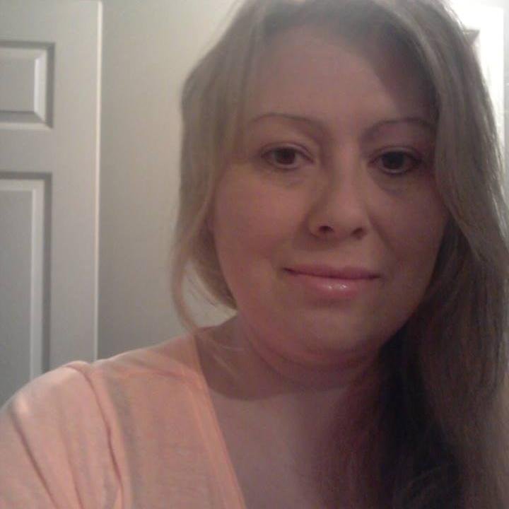 pamelamcdonald3's profile picture. loving life