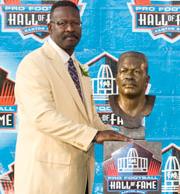 The official Twitter page for Pro-Football Hall of Famer Andre Tippett