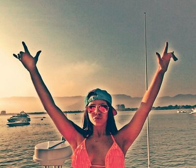 A vibe positiva solta pelo o ar