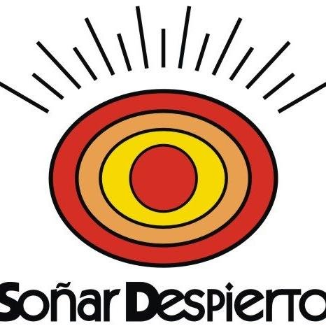 Soñar Despierto es una organización apolítica, dirigida por jóvenes que soñamos con transformar la vida de los mas desprotegidos los niños.
