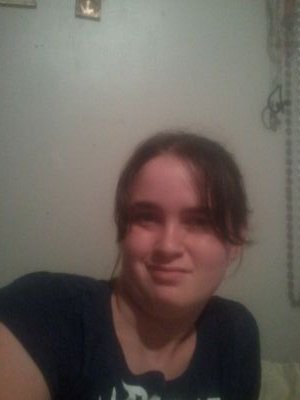 b04094733's profile picture. 