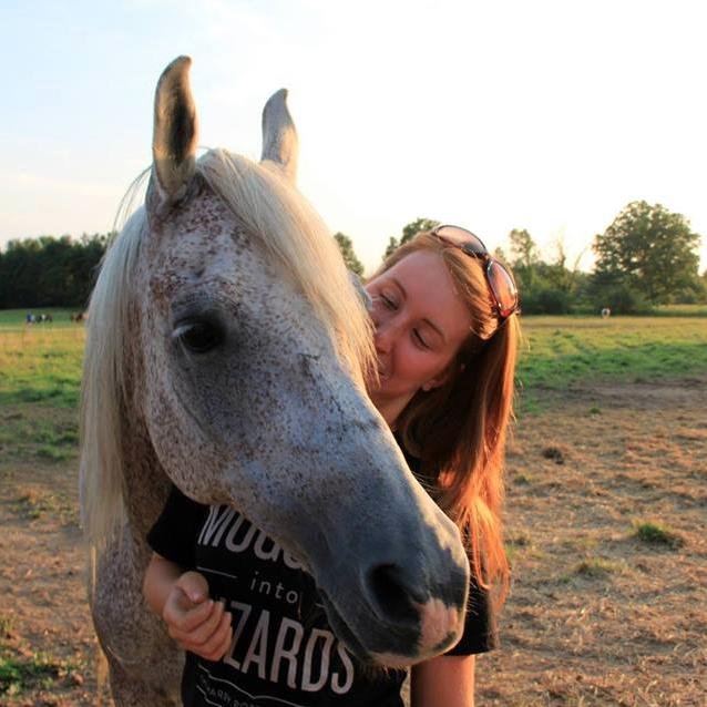 rawkinsey's profile picture. just throw on a sweater and go.