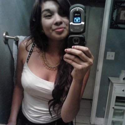 Insta: @karinaa_vega
