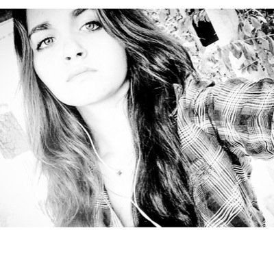 Carmen_Ismahan's profile picture. Everyone Leaves. |I am THE ECHELON ₪ ø lll ·o. | Lanatic | The NBHD  |