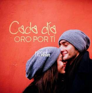 Vivo para amarte cada día mas, xq amándote es como soy feliz, quiero estar a tu lado siempre y que la eternidad se quede corta :3 Te Amo!!