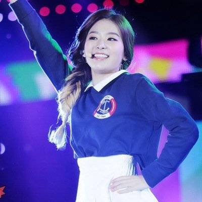 ❤️REDVELVET❤️ แอคหลัก ===) @noy_kk 
 รักที่หมีเป็นหมี รักที่สาวๆดูรักกันดี รักที่สาวๆคงไม่ทำให้        เจ็บปางตายแบบที่ผ่านมาอีกครั้ง รักๆๆๆ