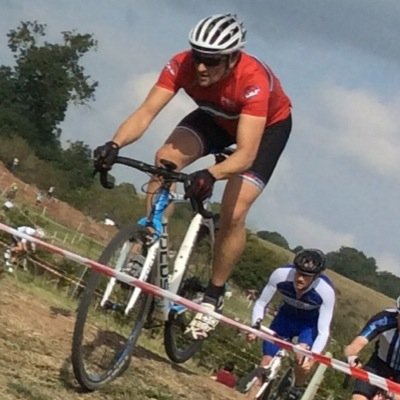 Endurance cyclist, fitness addict, part time vegie, powerd by pointless proteins.