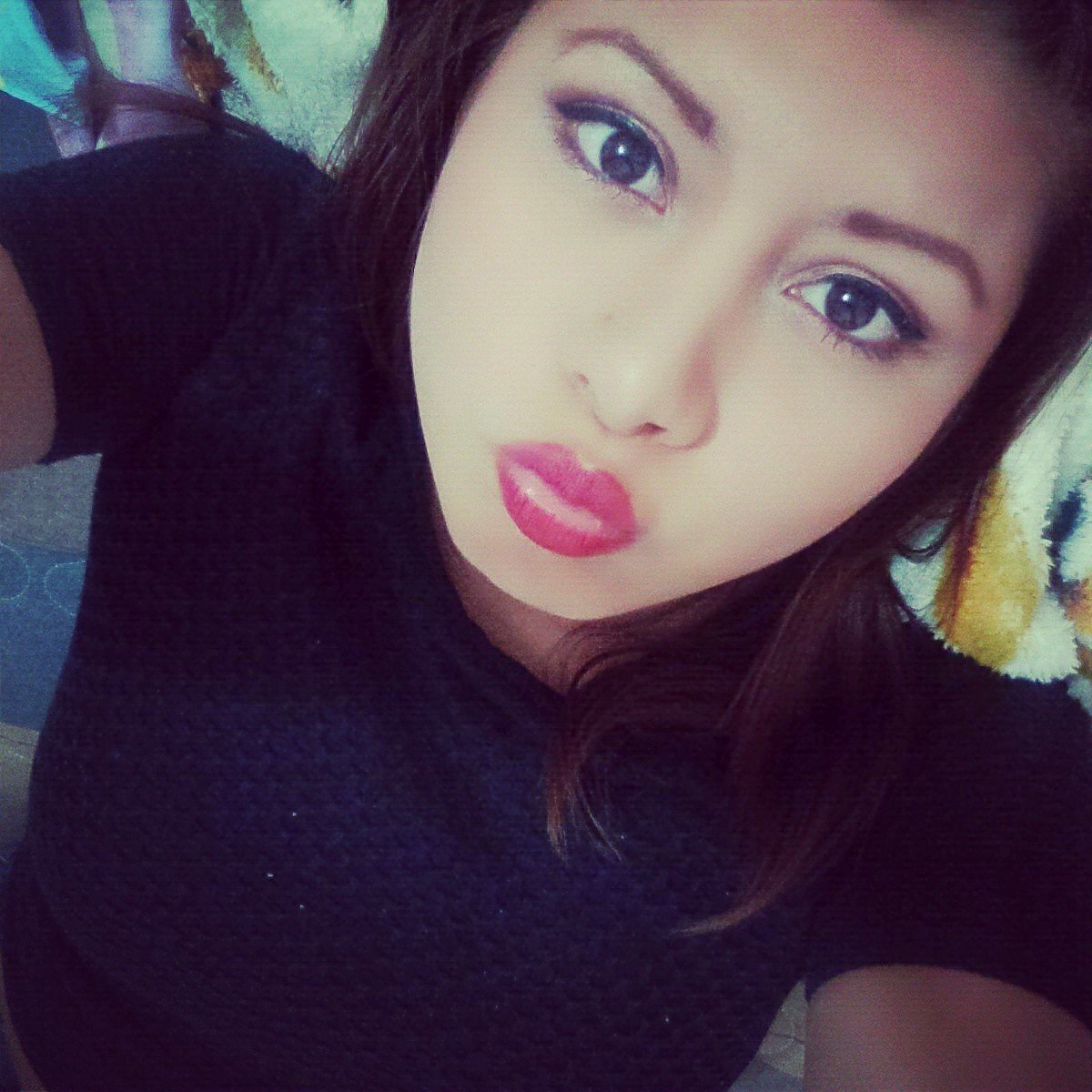 De pies a cabeza, yo soy más bonita  || Si me llego a enamorar que sea de mi misma!   20 ♥  / . C.D.R. mi vida ♥