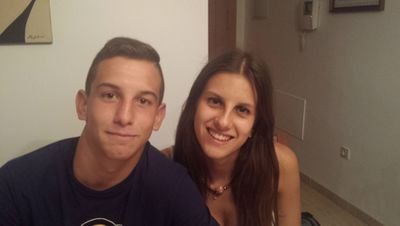 lo q daria por volver a abrazarte. jvj