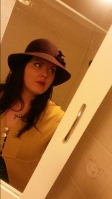 zutaroon's profile picture. 