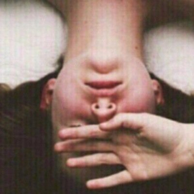 انطق جمالاً أو تجمّل بالسكوت