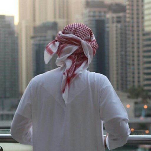 ‏الزموته  
والمكيكه 
والهرمه 
ومتيفره التيس 
كلها مهمه 

عاد عوق الفؤاد مشكله 
صعب دواه وعلاجه ‹☺›