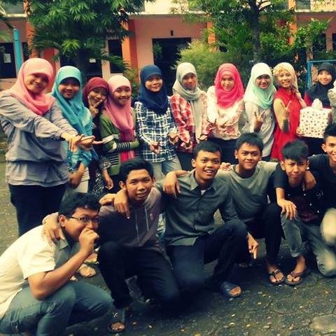 NizarDblues's profile picture. Nizar Rahman H  | Computer System Engineering'14 | Undip | Follow me | KTBFFH