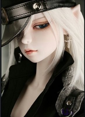 lho0203's profile picture. 내 앞에 있는 저 사람은 죽을병에 걸렸데.. 근데 그 사람보다 내 살짝 베인 손가락이 더 쓰리고 아프데...☜최소한..저런 오물들은 되지말아야 한다고봐...근데 지금 우리나라 정치가 그래...ㅠㅠ