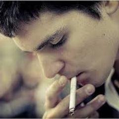 Мужчина соблюдает чужую тайну вернее, чем собственную, а женщина лучше хранит свою, нежели чужую