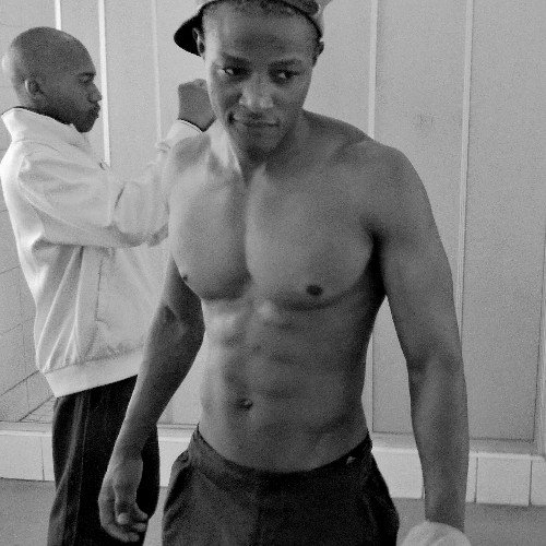 I'm a smart simple individual who is ambitious, well focused and determined, im a Dhecks on deck Dj and an Entrepreneur who values time and others. I do ladies.