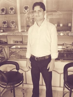 9804204487(MBA holder)