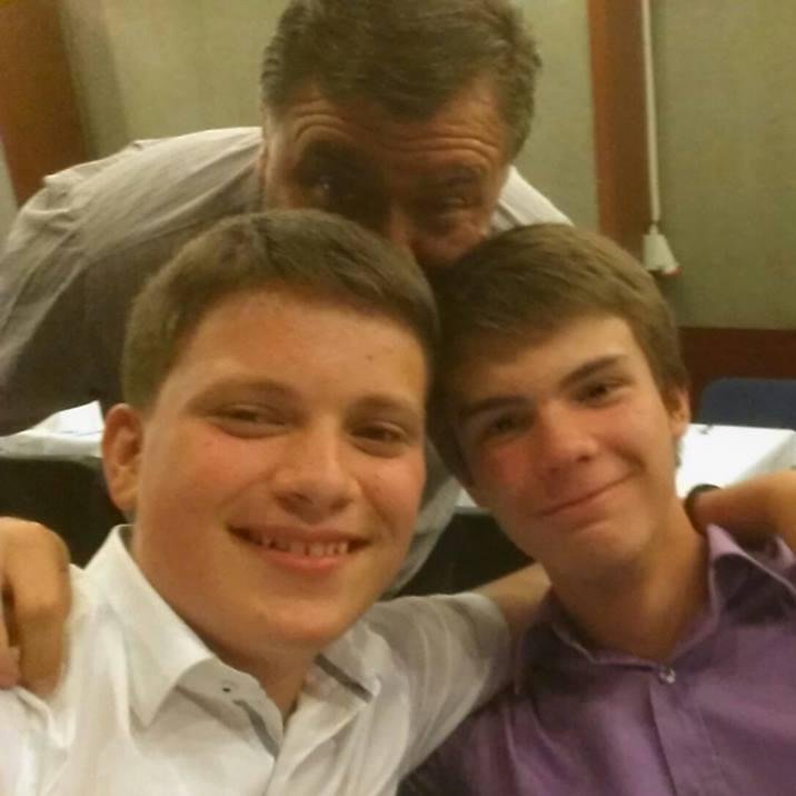 Kylecat656's profile picture. Gamer, firearm lover, huge fan of  Emma Watson, computer guy, all music lover, guitar player... Whats up guys? Have a nice day! :D