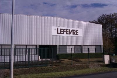 Entreprise spécialisée en maçonnerie et taille de pierre.