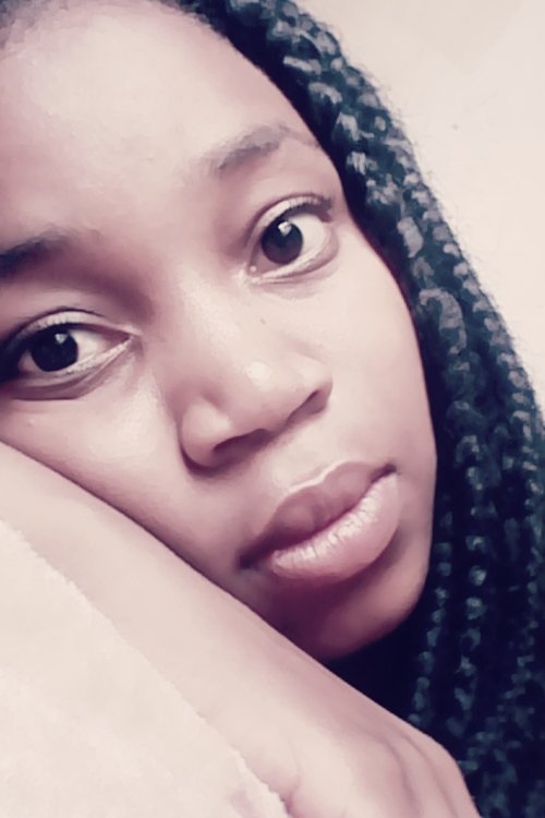 Born, bred nd buttered eMzinto---Very humble, Pwıddy nd  very good wt names #TeamScorpio11-11...lover of country music!!
