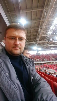 Фпиред в атаку! Характер скверный. Женат.