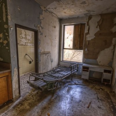 You went into a haunted hospital? That's pretty damn stupid. @/DM TO JOIN,