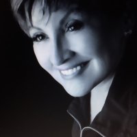Linda Pellegrino - @LindaAMBuffalo Twitter Profile Photo