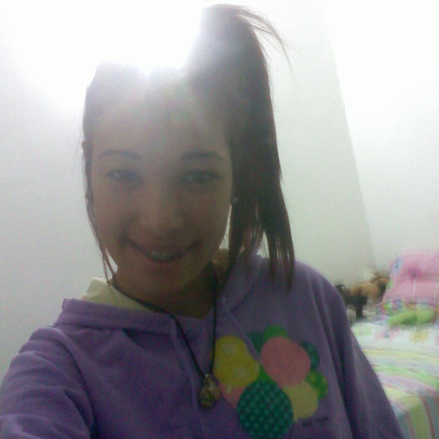 Saborea lo bueno que te da la vida, porque quizás no vuelva a regalártelo. :* 3