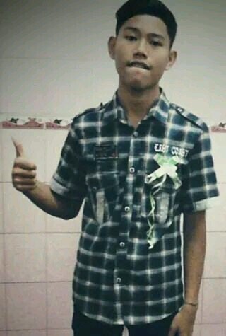 Bob_victo's profile picture. Karna tidak ada manusia yang HIDUP maupun MATI, tanpa ARTI