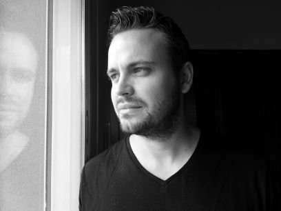 rllavero's profile picture. Programador informático, desarrollador de apps para móviles, amante de la tecnología. Actualmente en el mundo del elearning