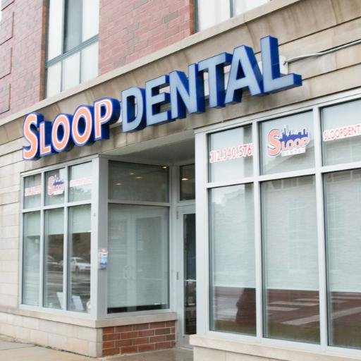 Dr. Ken Allen is proud to be serving the South Loop community with family-oriented, high-quality dental care.