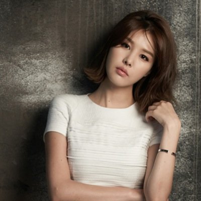 박은지