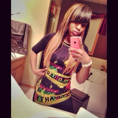 ToySomeElse's profile picture. Story still being written ...... i gave up on that love shit , yall can have that!