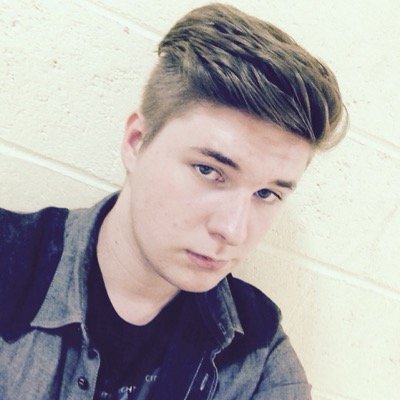 Vergnaudstefan's profile picture. Heu... C'est Stéfan et toi c'est ?
Je te follow car je m'ennuie !