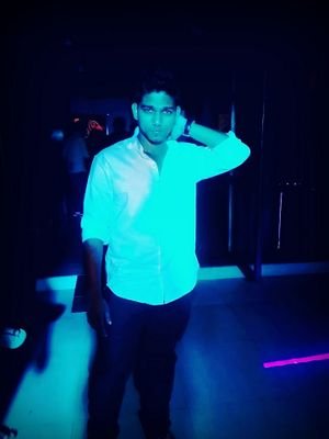 SanketSSurwade's profile picture. Founder of https://t.co/OVvIPqZdXH