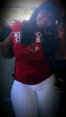 incompatible19's profile picture. 