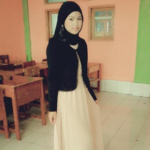 SNensii_woless's profile picture. 