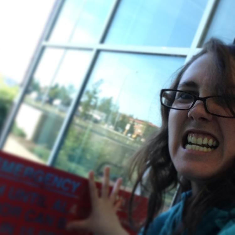 Librarian. Nerd. Hauling this Twitter account back from the depths of the forgotten.