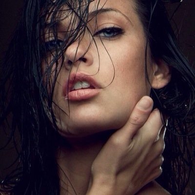 BitchLoveless's profile picture. No woman gets an orgasm from shining the kitchen floor