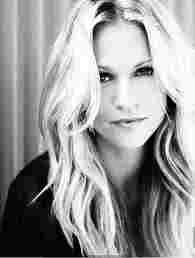 CissaNarcissa's profile picture. 17 5'5 7th yr Slytherin, single straight, interested in Wizarding customs and starting a family