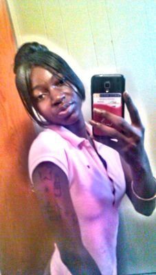 TwEaT_MeThO's profile picture. Her Smile Is Her Best Curve'
Lesbian 
Single
 Kik• - Forever_loyalll