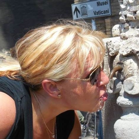 mertziejoy's profile picture. 