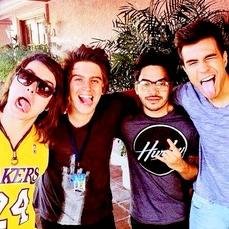 Porque se me perguntarem quem eu respiro, é vocês... Seu portal de informações e de fãs da banda Restart. Desde 13 de setembro de 2010.