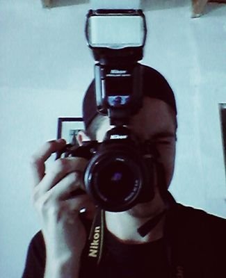 b5a903fd7f51434's profile picture. 