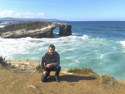 Me gusta la buena musica ,la playa ,el Real Madrid