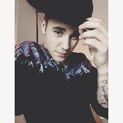 diga oh no no pro satanas e seja confident ao senhor