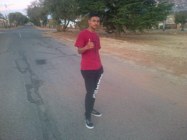 ★*rolling 28 gram's errrday*★a nigga like me smoke's the hole day.DMC *RoLl mE sOme*HiP HoP♬*MC ★ASAp★ ★GaYda™★ &☆ ill matic★
