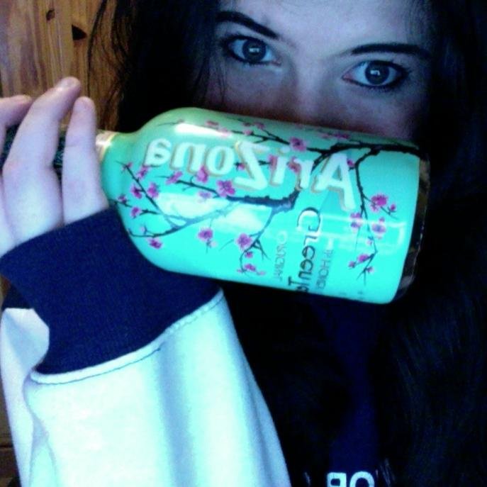 marshmallowsex's profile picture. im emma i like to sleep and internet