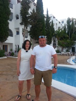 lgb007lee's profile picture. pantomime horse