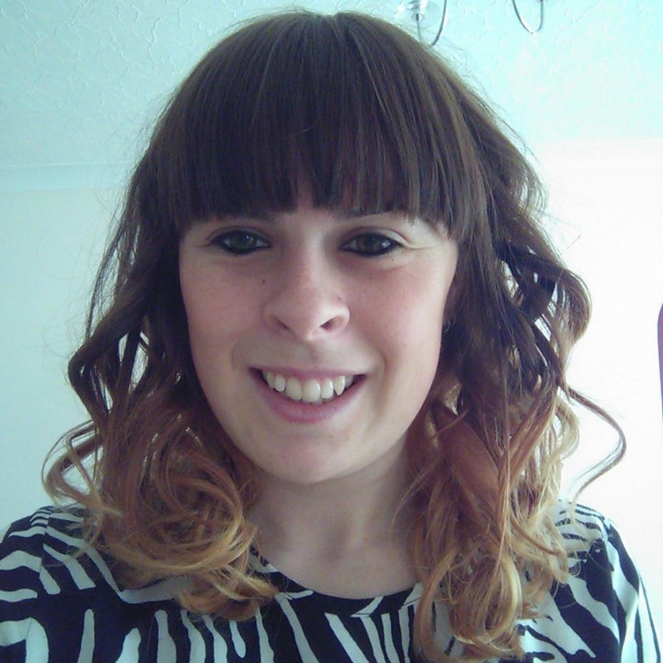 LindseyT_1992's profile picture. 